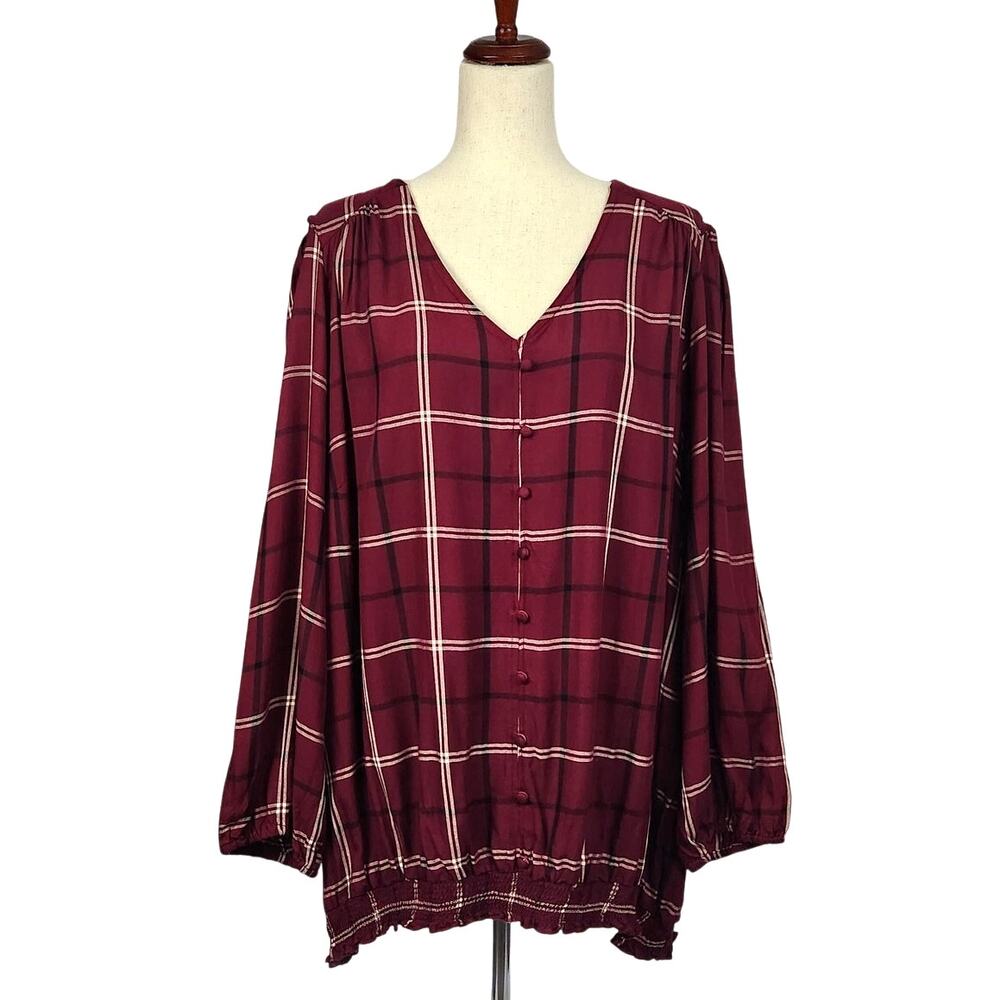 Avenue Suki Check Top V-Neck Long Sleeve Button Detail Berry Size 30/32 (4X)